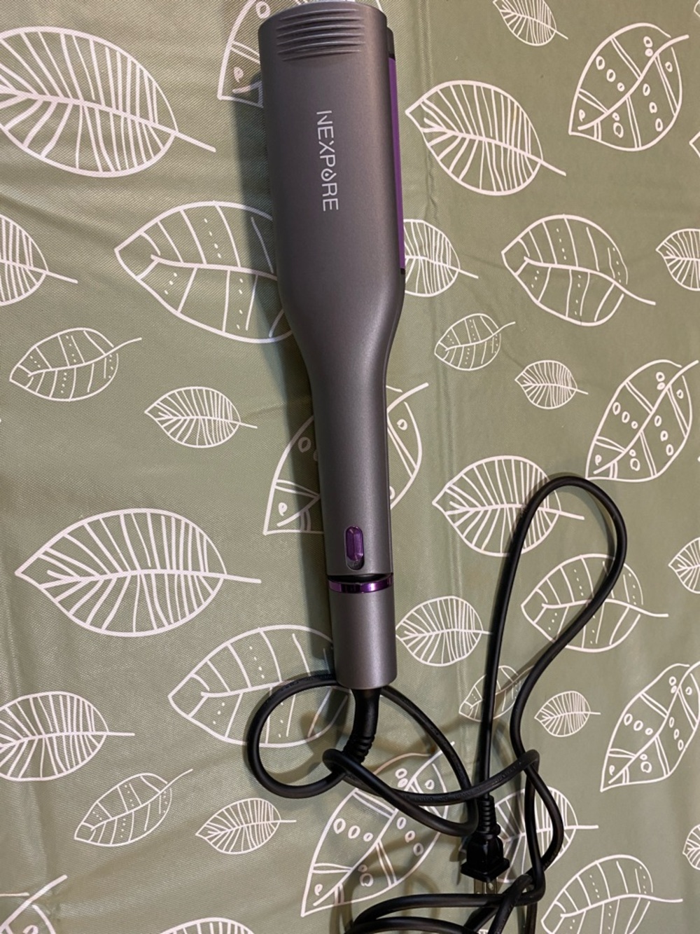 Nexpure Hair curler/Waver- Metallic Gray with Purple Accents - Picture 2 of 5